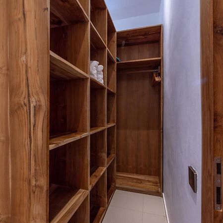 Turan Casa Auri Seminyak Villa Dış mekan fotoğraf